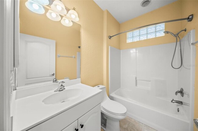 Building Photo - 4458 Corso Venetia Blvd