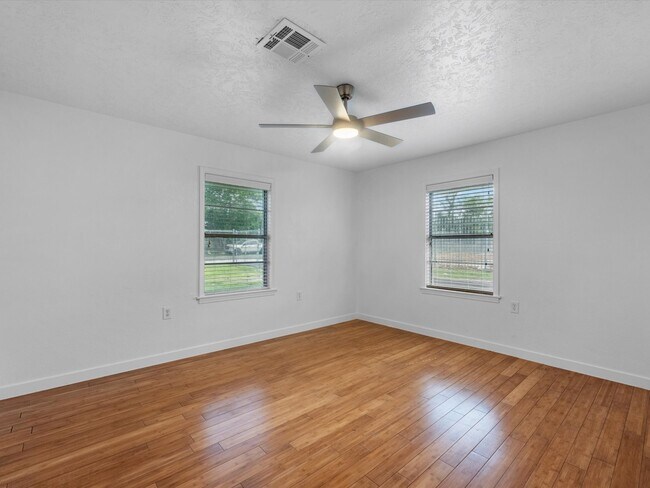 Building Photo - 12922 McNair St