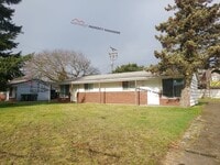 Building Photo - R72A