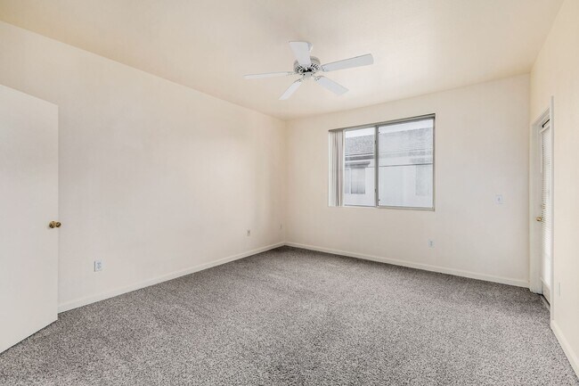 Building Photo - 2 Bedroom, 2 Bath In Central Phoenix