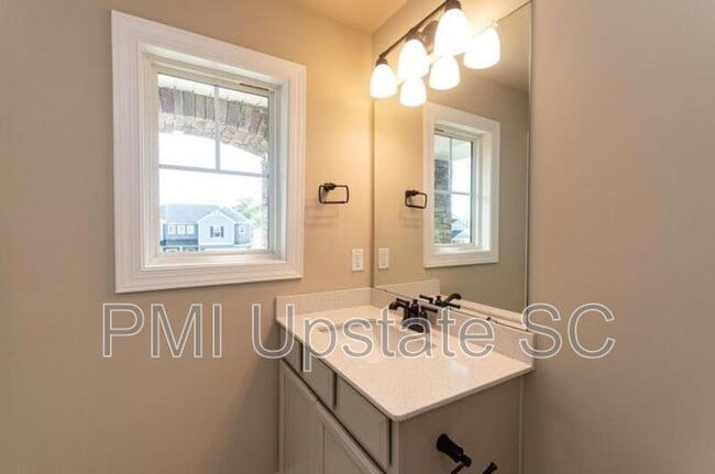 Building Photo - 2310 Ditton Ct