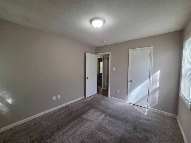 Building Photo - 3669 Trudy Cove