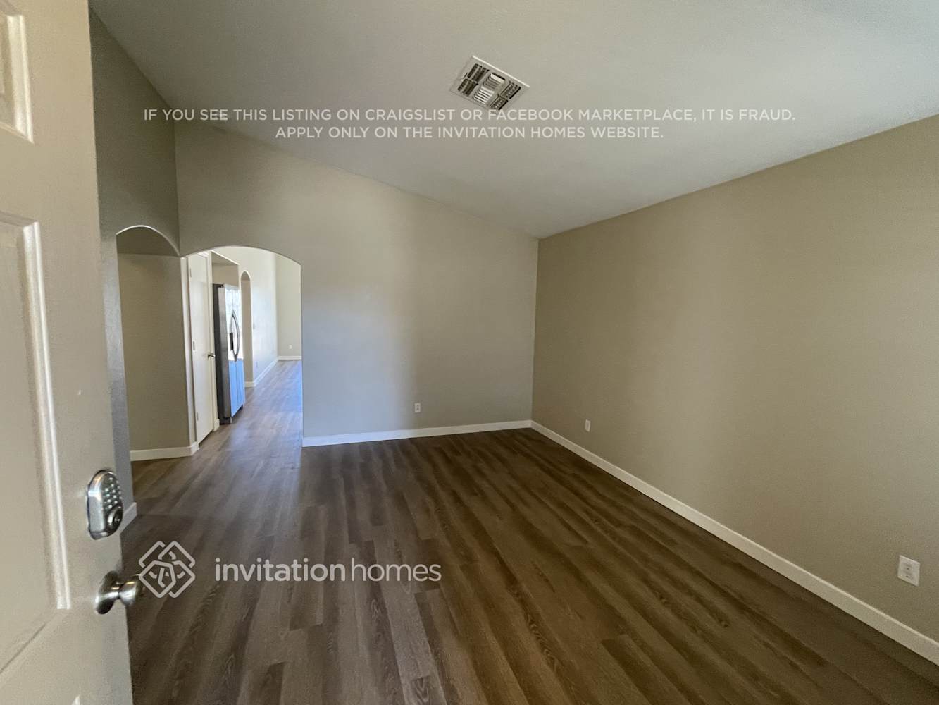 Building Photo - 146 N 223rd Ave