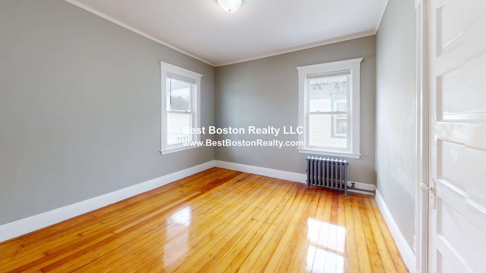 Building Photo - 3943 Washington St