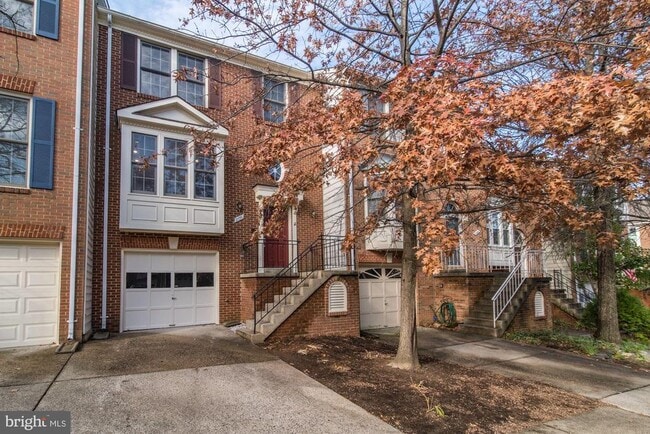 Building Photo - 2106 Patty Ln