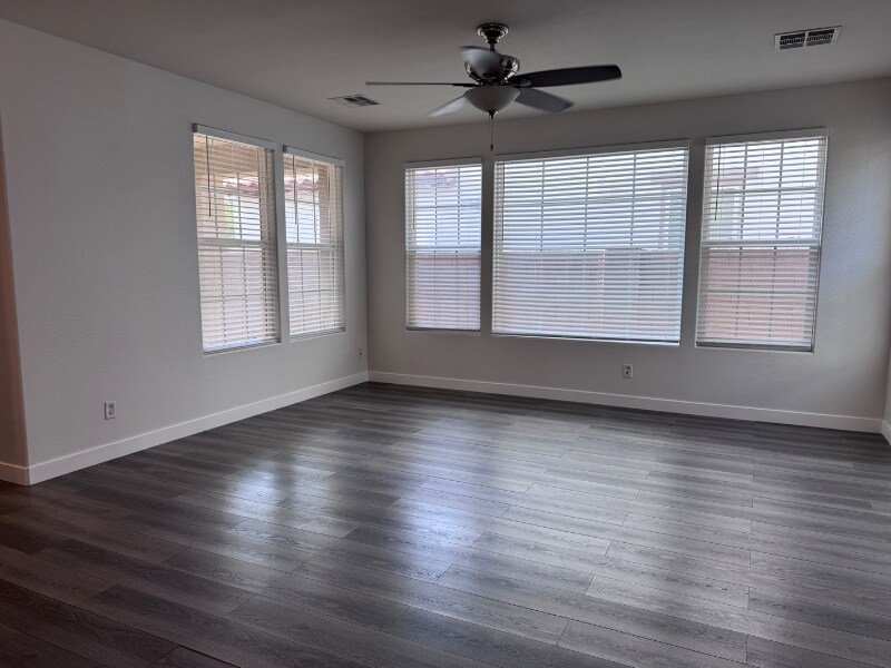 Building Photo - 15055 W Alexandria Way