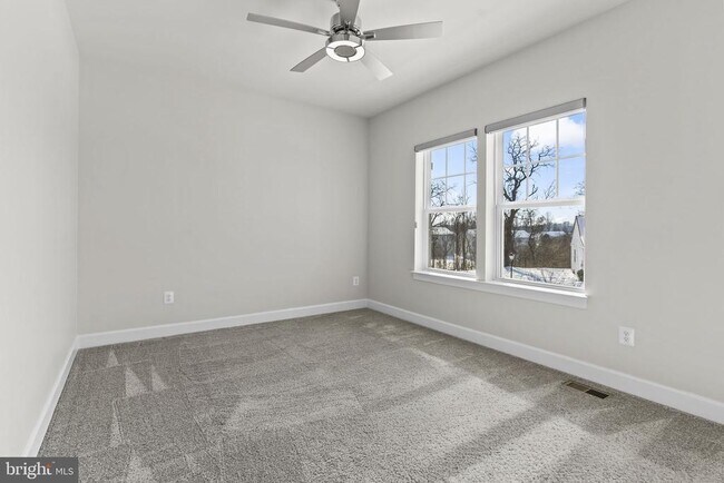 Building Photo - 12600 Coventry Mnr Wy