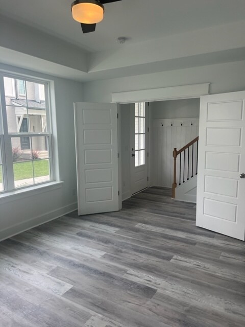 Building Photo - Stunning 3BR/3.5BA with 2+ car attached ga...