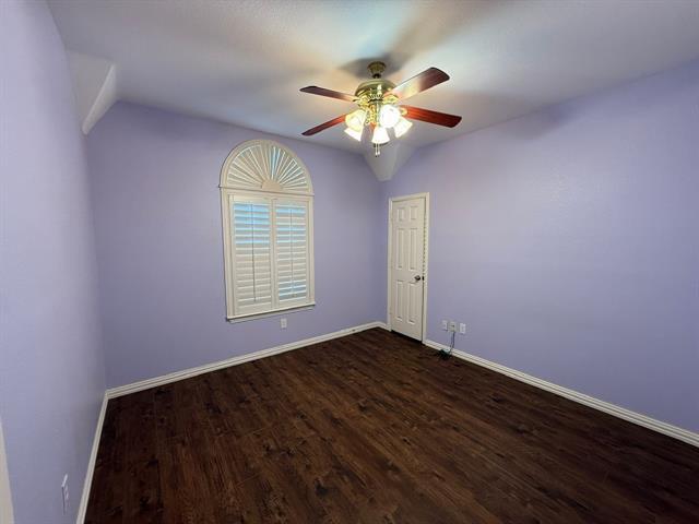 Building Photo - 9724 Wolf Creek Dr