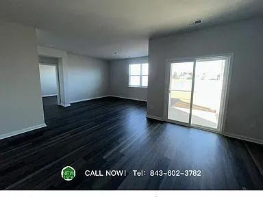 Building Photo - 522 Firouz Dr