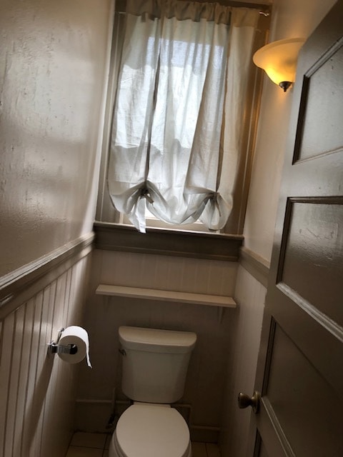 Toilet room - 1542 Hayes St