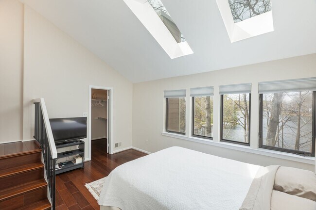 Building Photo - COMING SOON -11030 Thrush Ridge Rd - Liste...