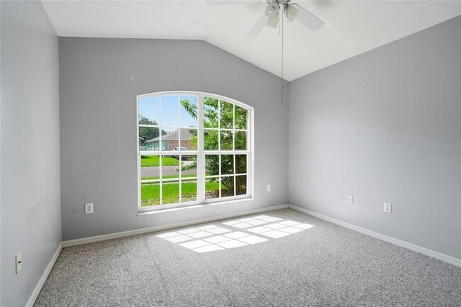 Building Photo - 29417 Crossland Dr