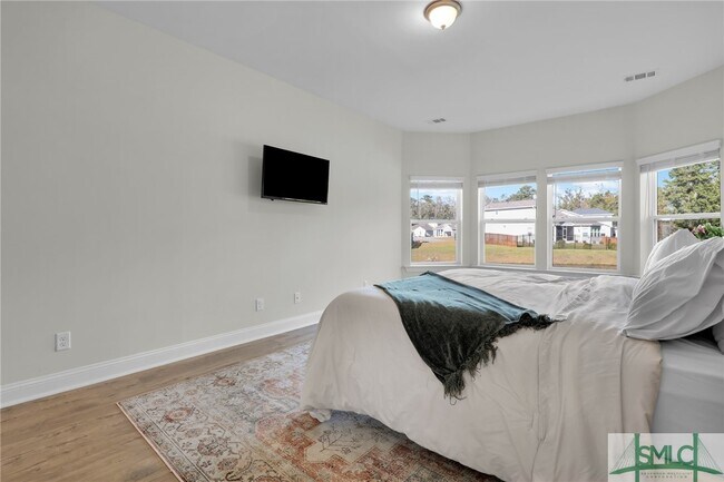 Building Photo - 145 Nettleton Ln