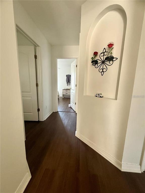 Building Photo - 1008 Royal Ridge Dr