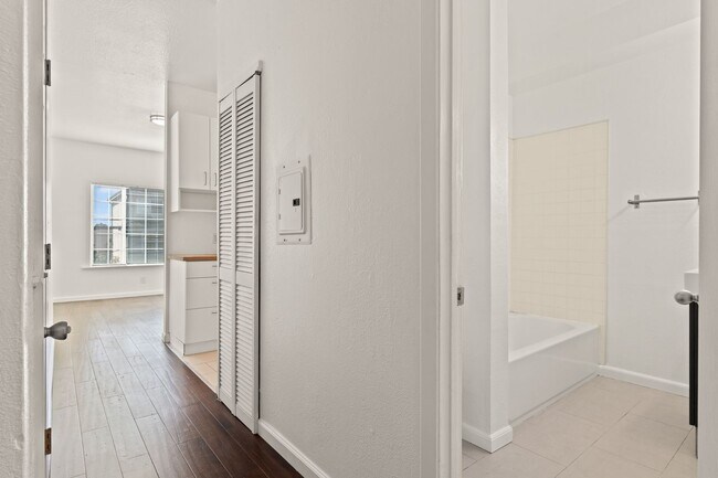 Building Photo - Fully Renovated 2-Bedroom in West Oakland McClymonds Neighborhood