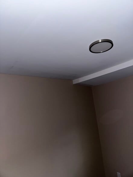 Building Photo - 32952 Urban Ave