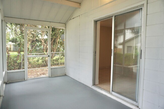 Building Photo - Southwest Winter Haven