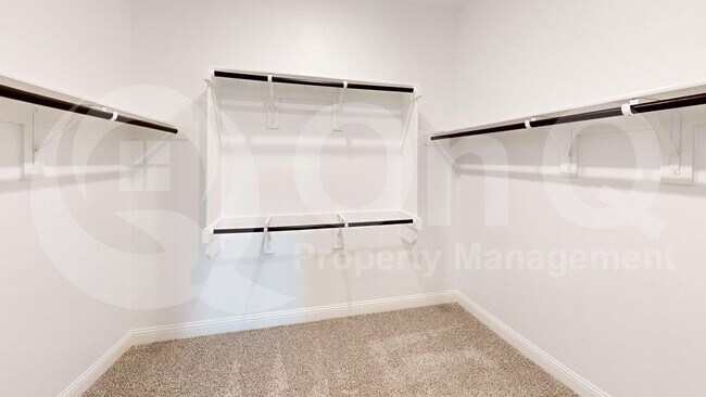 Building Photo - 920 Lido Ln
