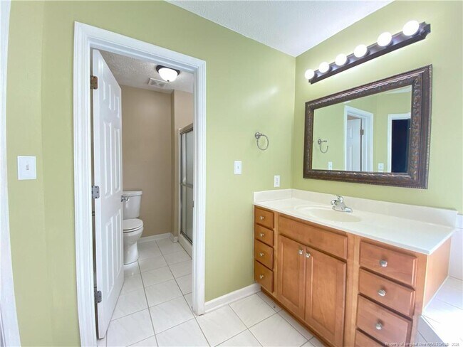 Building Photo - 1058 Carolina Way