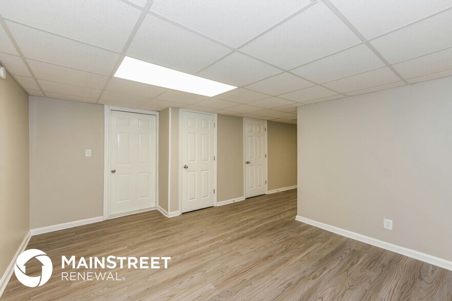 Building Photo - 209 Township Dr