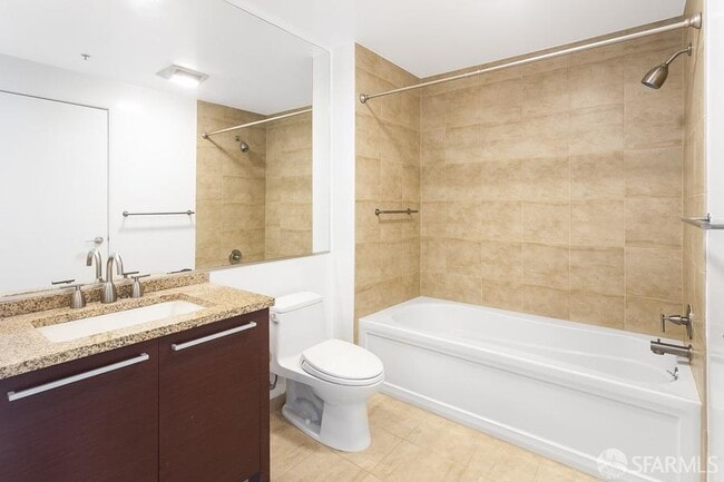 Building Photo - 489 Harrison St