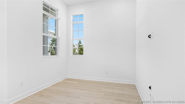 Building Photo - 4954 Rivo Alto Cir