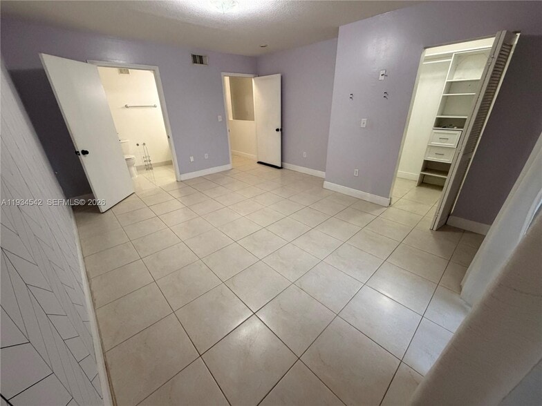 Building Photo - 7075 NW 173rd Dr