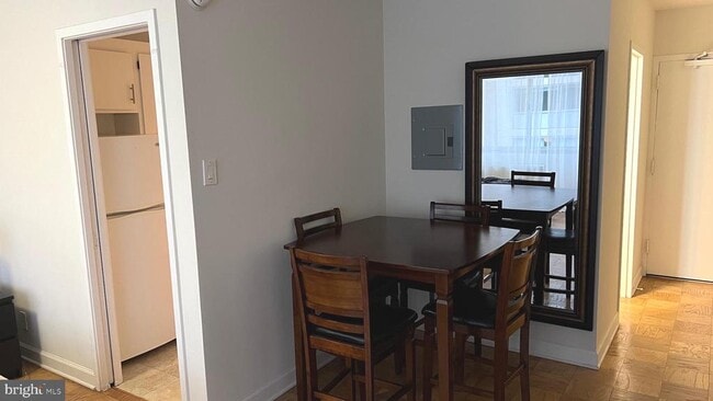 Building Photo - 5500 Friendship Blvd