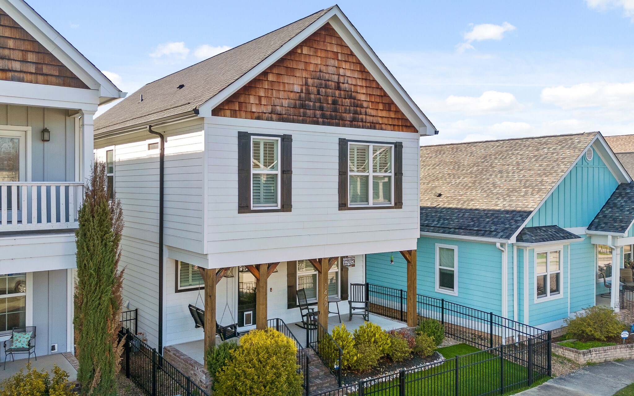 Building Photo - 1449 Madison St