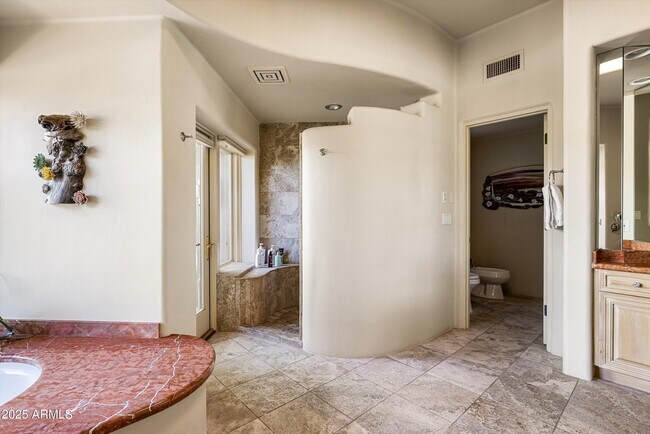 Building Photo - 10418 E Groundcherry Ln