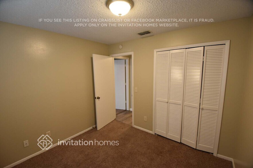 Building Photo - 1070 Gwyn Cir