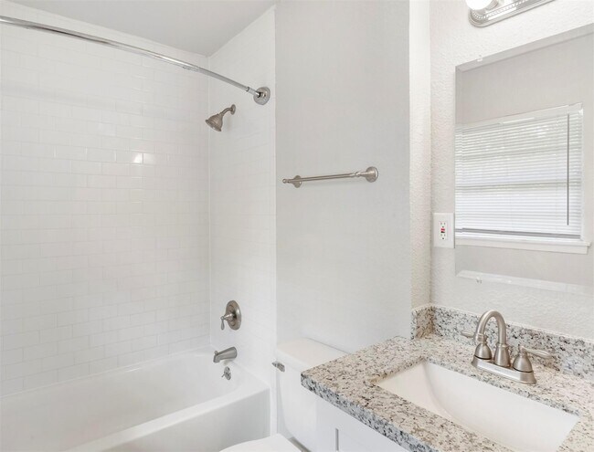 Building Photo - 7406 Janak Dr