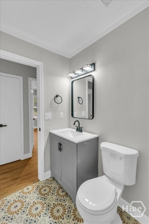 Building Photo - 131 Pointe S Dr