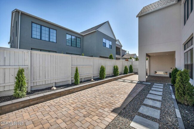 Building Photo - 5445 Side Saddle Trail