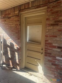 Building Photo - 1511 Old Ranch Rd 12