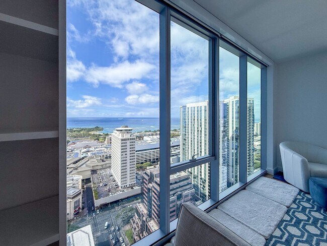 Building Photo - High-Floor 2BR Corner Unit with Expansive Views & 2 Parking at Azure Ala Moana