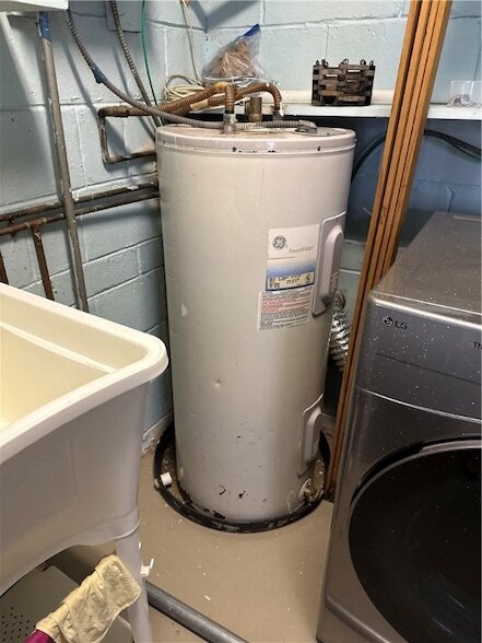 Building Photo - 2063 34th Ave