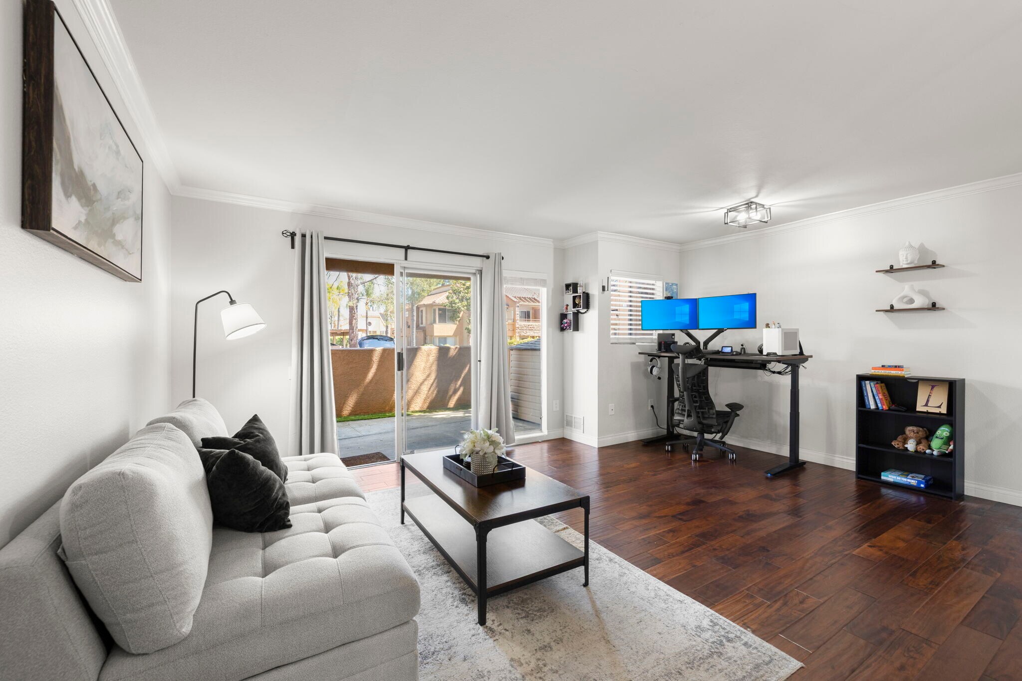 Building Photo - 15273 Maturin Dr