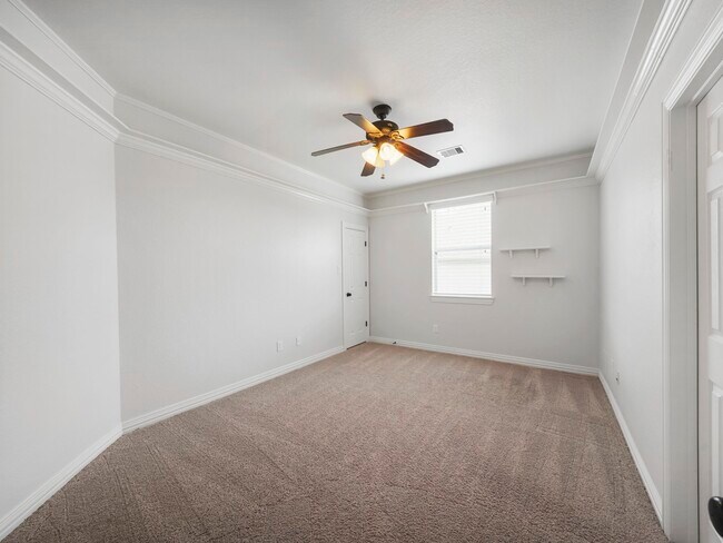 Building Photo - 5430 Tyler Park Ln