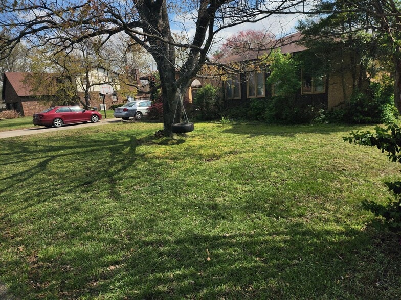 Building Photo - 103 Brenda Dr