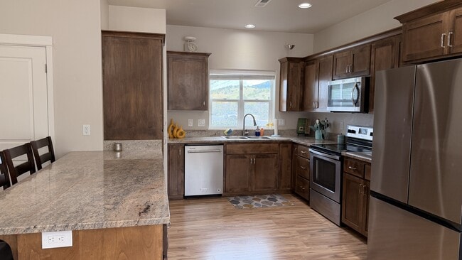 Building Photo - 301 Wintersage