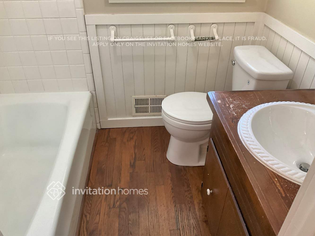 Building Photo - 2395 Springdale Dr