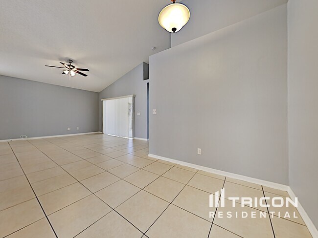 Building Photo - 15519 Granby Pl