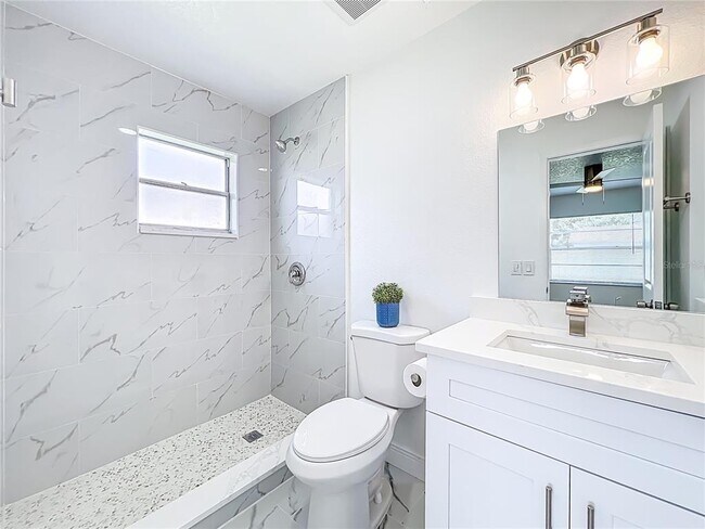 Building Photo - 7609 Winter Shade Dr