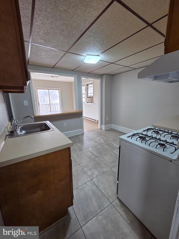 Building Photo - 306 Concord Ave