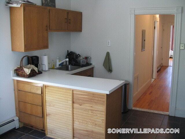 Building Photo - 378 Washington St