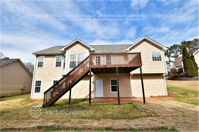Building Photo - 844 Whitehaven Ln