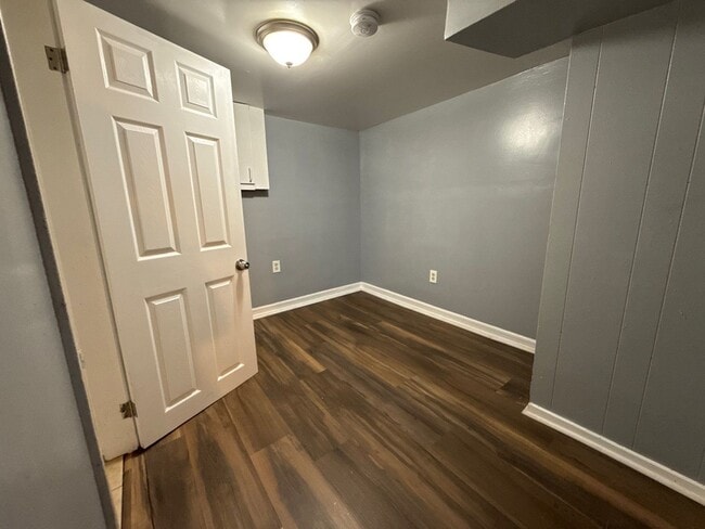 Building Photo - Two Bedroom House In Baltimore City