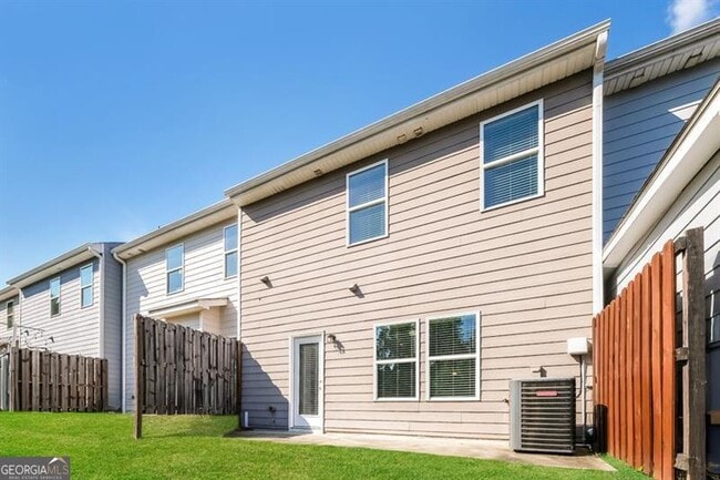 Building Photo - 3507 Abbey Wy